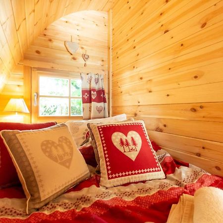 Cabane En Bois Avec Bain Nordique Asnieres-sur-Vegre Екстер'єр фото